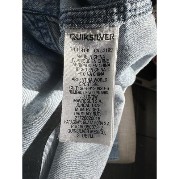 Quicksilver Women’s Denim Modern Fit Pearl Snap Button Up Collared Shirt Size M - Picture 14 of 15